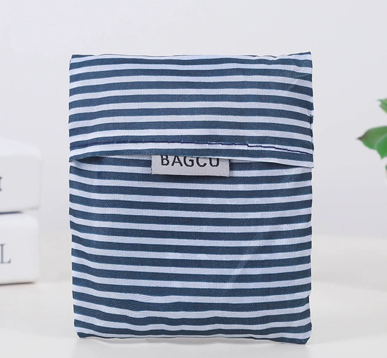 Deluxe Hidden Shopping Bag