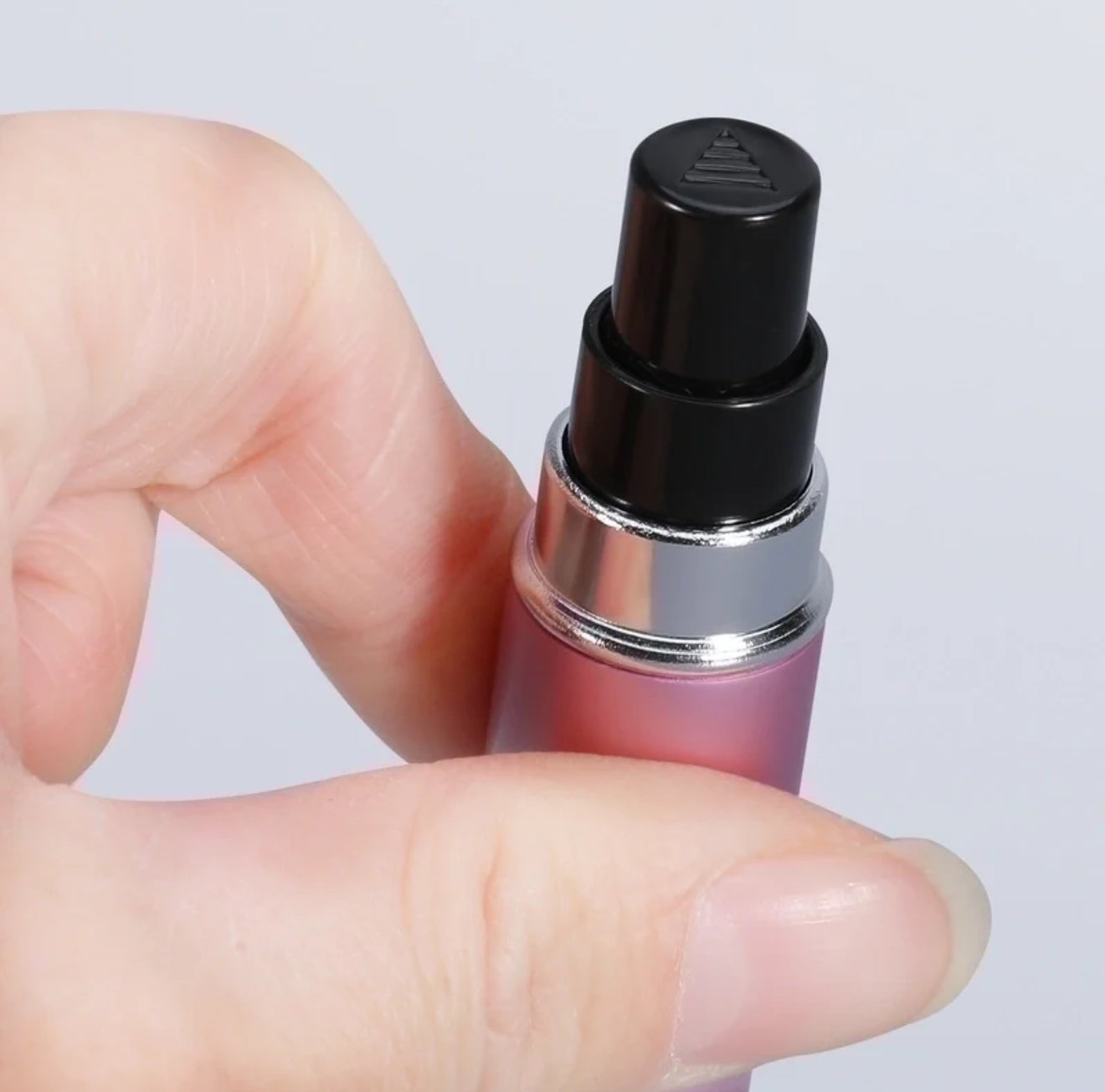 Travel Perfume Spritzer (Random Color)
