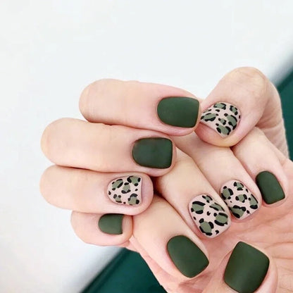 Nails - Wraps for Hands